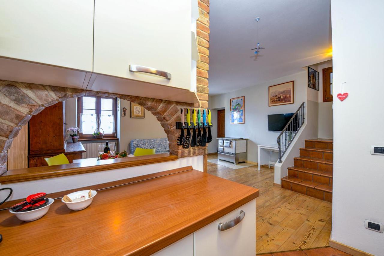 Casa Nel Borgo - Casa Oliva Villa Tremosine ภายนอก รูปภาพ